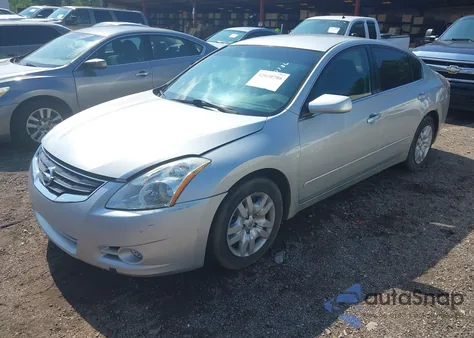 2010 Nissan Altima 2.5 S z USA, uszkodzony, nr VIN 1N4AL2AP0AC142759